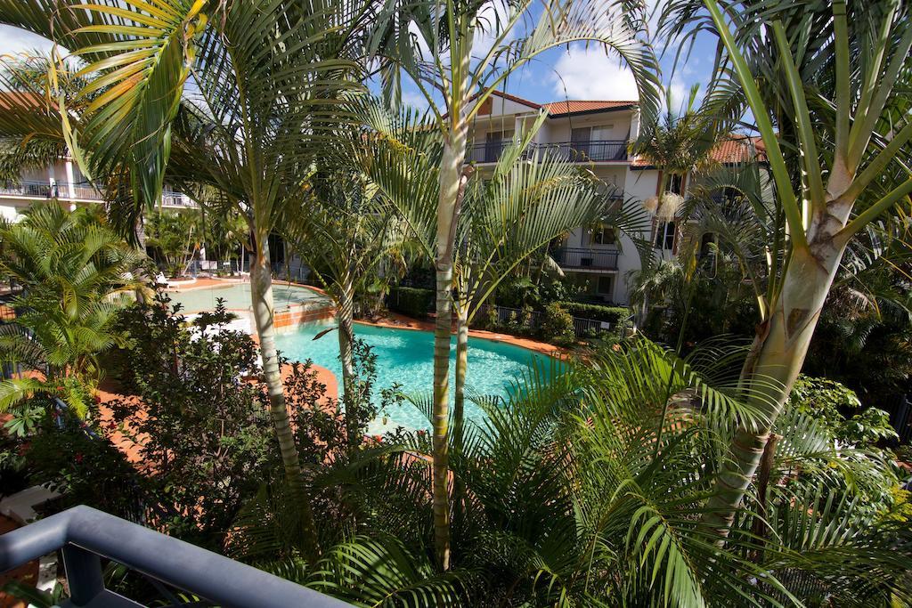 Blue Water Bay Villas Gold Coast Exterior foto