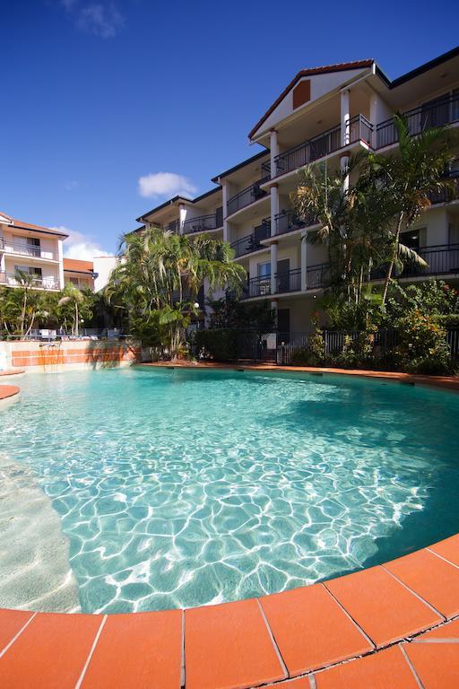Blue Water Bay Villas Gold Coast Exterior foto