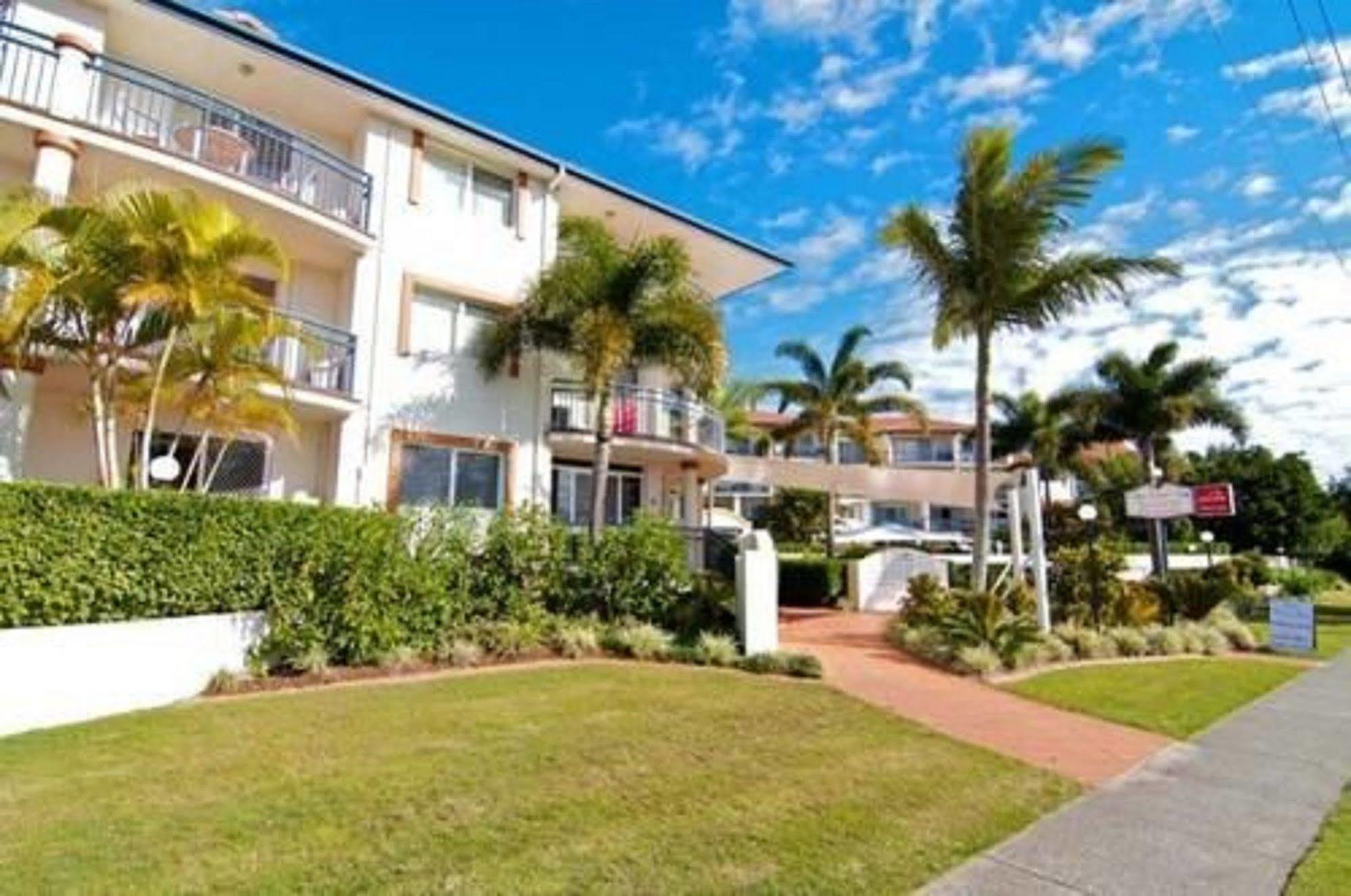 Blue Water Bay Villas Gold Coast Exterior foto